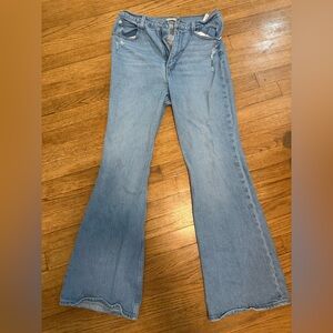 Levi’s 70 High Flare Jeans